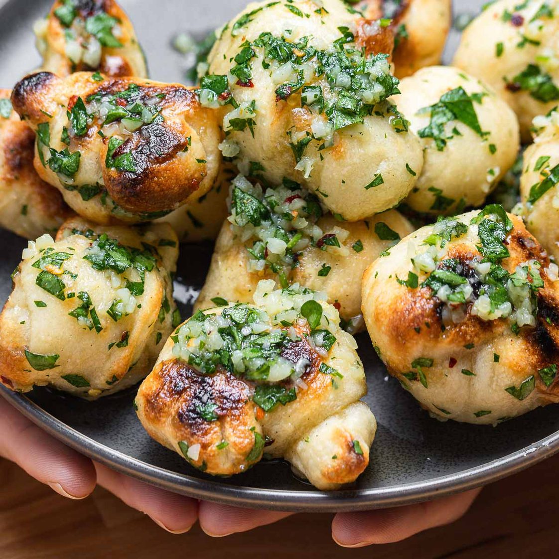 Garlic Knots (6pieces).